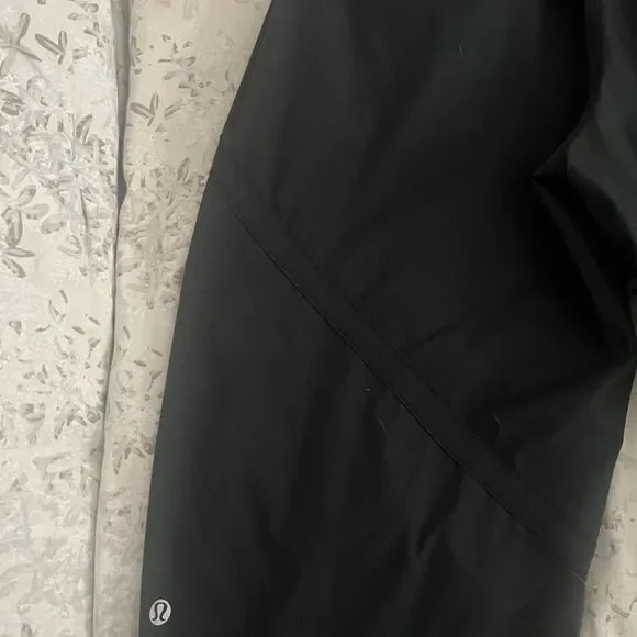 Adorable Lululemon Parachute Pants Sz 8 Black Vintage - Picture 5 of 6